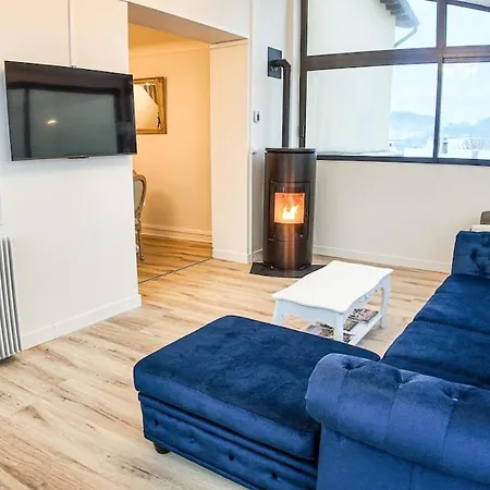 Pretty Apartment *